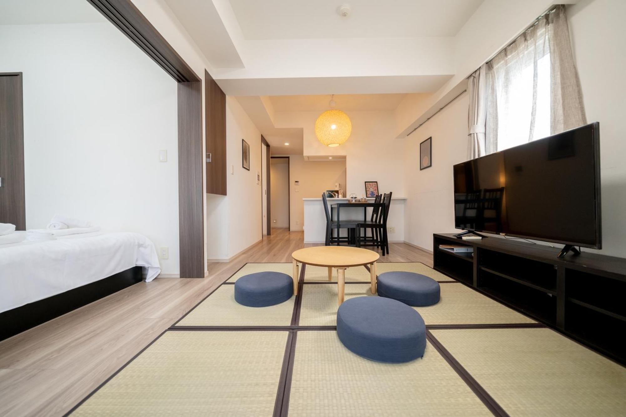 Nippori Bristol * โตเกียว